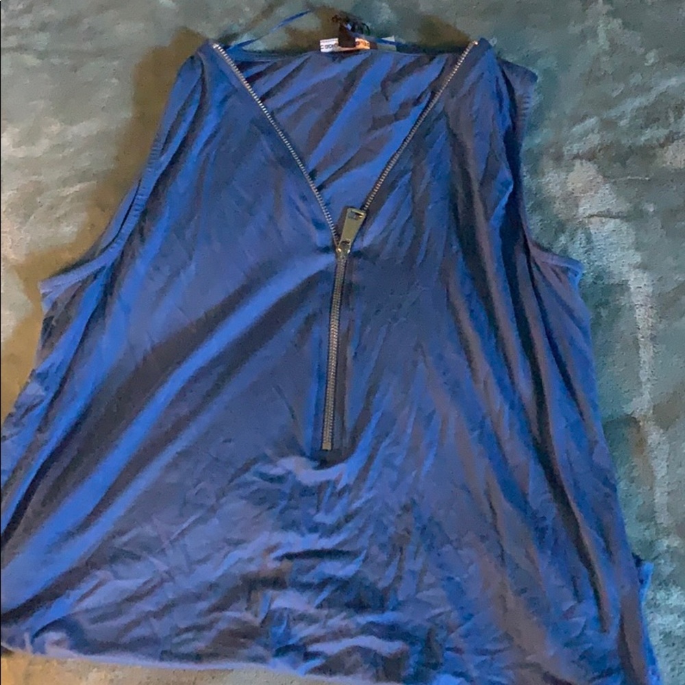 Women’s top
